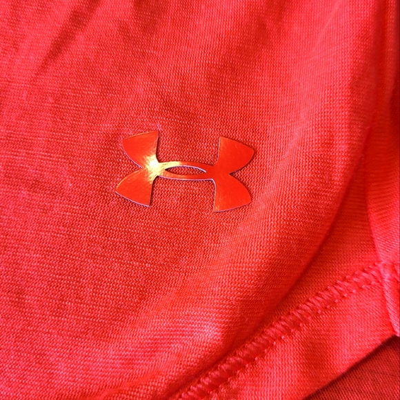 4 for $30 🌈 Under Armor Women's Heat Gear size med - Picture 5 of 7